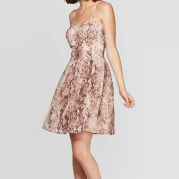 Xhilaration Dresses & Skirts - Women's Snake Skin Print Sleeveless Sweetheart Neck Shine Bra Cup Mini Dress, XL